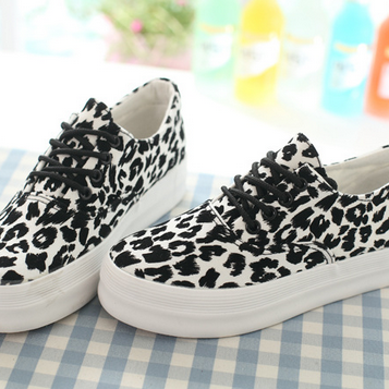 leopard print canvas shoes